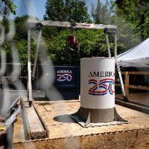 EUA enterram cápsula do tempo pelos 250 anos da independência -  Al Drago/AFP