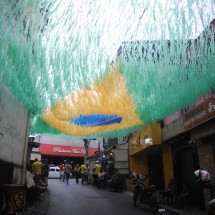 Decoração de rua do Cabana vira atração na Copa do Mundo - Alexandre Guzanshe/EM/D.A.Press