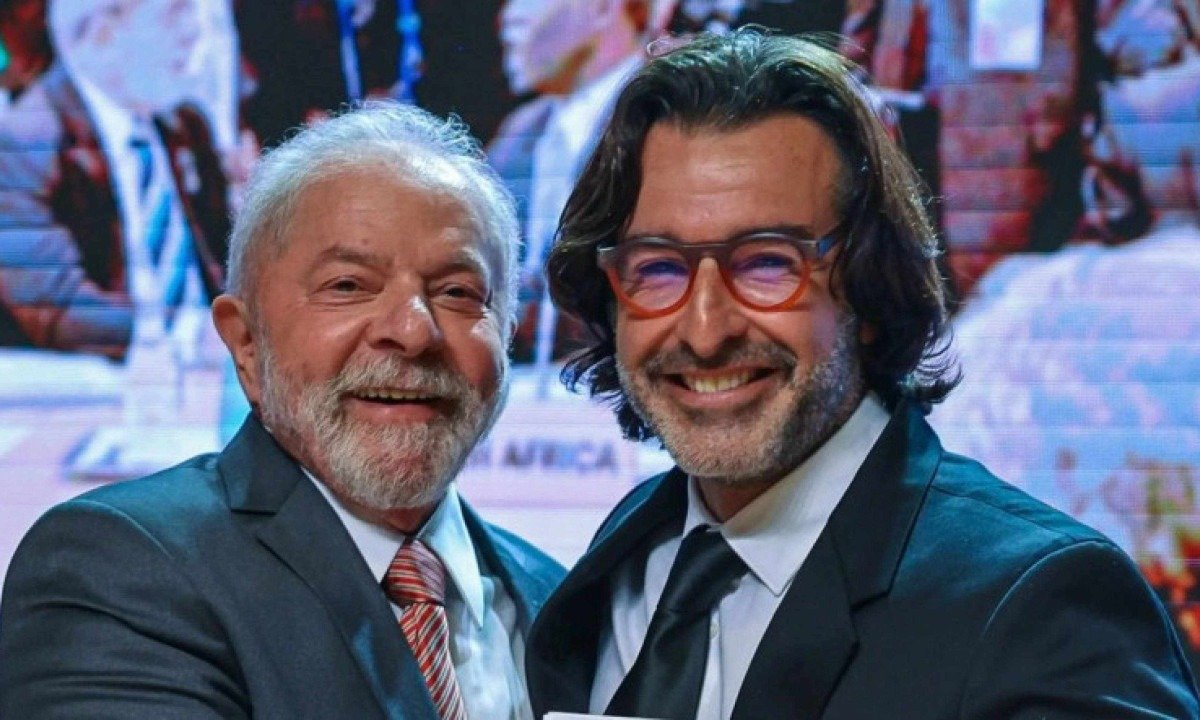Lula desloca aliados do Planalto para reforçar pré-campanha