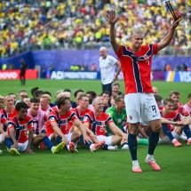 Por que tocou ‘Take on me’, do A-ha, no estádio após derrota da seleção? -  AFP