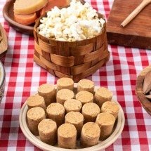 O segredo para comer os doces de São João sem arruinar a saúde bucal - Freepik