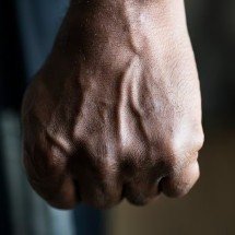 MG: mulher é agredida com socos na boca por negar marmita a homem - Reprodução/Freepik 