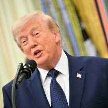 Farsa ou tragédia? - Mandel Ngan/AFP