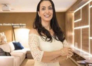 A médica neurologista Claúdia Soares Alves, de 42 anos, apontada como mandante da morte da farmacêutica Renata Bocatto Derani -  (crédito: Redes Sociais)