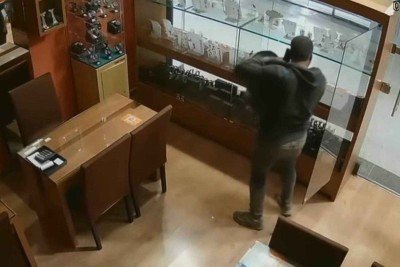 A&ccedil;&atilde;o criminosa durou cerca de 5 munutos, apenas -  (crédito: Reprodu&ccedil;&atilde;o)