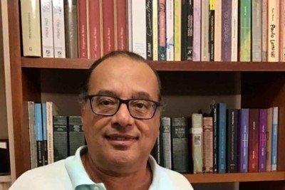 O escritor e crítico literário Italo Moriconi conta que, em relação à obra de Guimarães Rosa, tinha 'preferência pelas narrativas de ‘Corpo de baile’ e os contos de ‘Sagarana’'  -  (crédito: Divulgação)