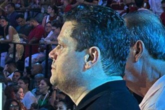 O que quer Davi Alcolumbre ao reclamar do líder do PT?