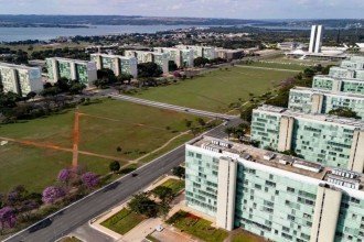 Ajuste fiscal ou colapso? Os 3 cenários para as finanças públicas, segundo a Warren