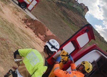 Vítima foi resgatada em local de trabalho nesta terça terça-feira (7/7) -  (crédito: CBMMG)