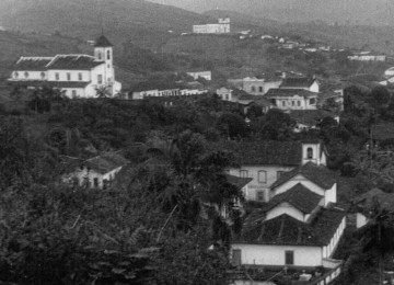 Ouro Preto em cena do documentário 'Minas antiga', de Igino Bonfioli -  (crédito: Reprodução)