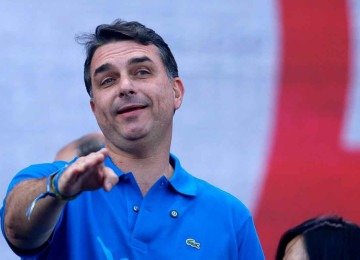 Flávio privilegiou o viés ideológico-político, fortalecido pela conjuntura eleitoral nos dois países, que favorece a ofensiva da direita norte-americana -  (crédito: Miguel Schincariol/AFP)
