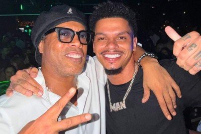 Ronaldinho Gaúcho comanda balada em Nova York ao lado de MC Maneirinho após derrota da Seleção Brasileira para a Noruega  -  (crédito: Reprodução/Instagram)