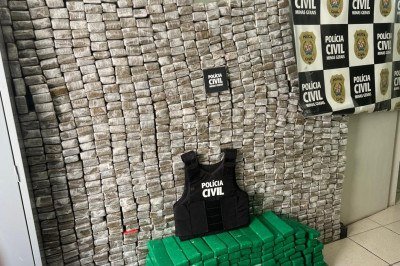 Polícia Civil de Venda Nova apreende 1,5 toneladas de maconha -  (crédito: Reprodução)