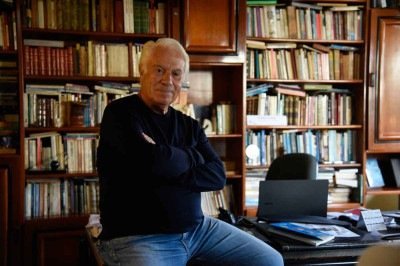 O escritor mineiro Lindolfo Paoliello diz que a receita da boa crônica reúne linguagem bem-construída, lirismo e humor -  (crédito: Gladyston Rodrigues/EM/D.A Press)