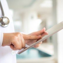IA acelera o marketing médico e expõe quem só executa - DINO