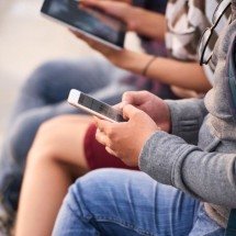 Metade dos adolescentes brasileiros passa mais tempo online do que gostaria - FreePik