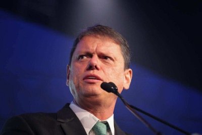 Aliados de Tarcísio veem derrota de Flávio Bolsonaro como chance para 2030 -  (crédito: Foto: Pablo Jabob/Governo Estado SP)