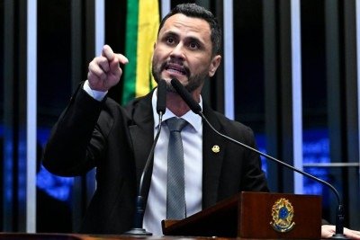 Cleitinho disse que não vai se intimidar com ameaça -  (crédito: Waldemir Barreto/Agência Senado)