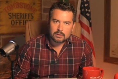 Paulo Figueiredo critica pré-campanha de Flávio Bolsonaro: ‘Vagabundagem’ -  (crédito: Reprodução/Youtube)