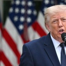 Governo Lula quer reunir com EUA antes de decisão de Trump sobre tarifaço - Mandel Ngan/AFP