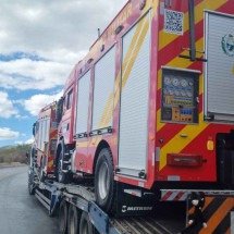 Caminhões dos bombeiros escapam de incêndio em MG; entenda história - Corpo de Bombeiros/Reprodução