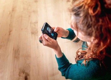 Uso exagerado de celular pode prejudicar seriamente a visão -  (crédito: Pixabay/Reprodução)