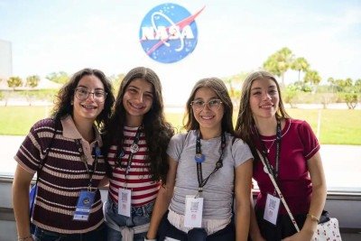 As estudantes receberam mentoria especializada de um comitê científico da International School e apresentaram seus projetos durante o Science Days -  (crédito:  Divulgação/Nasa)