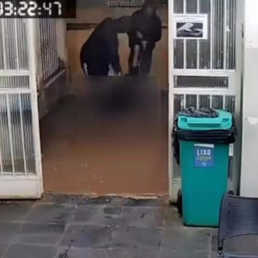 Ataque a tiros mata três e deixa um ferido em Minas Gerais