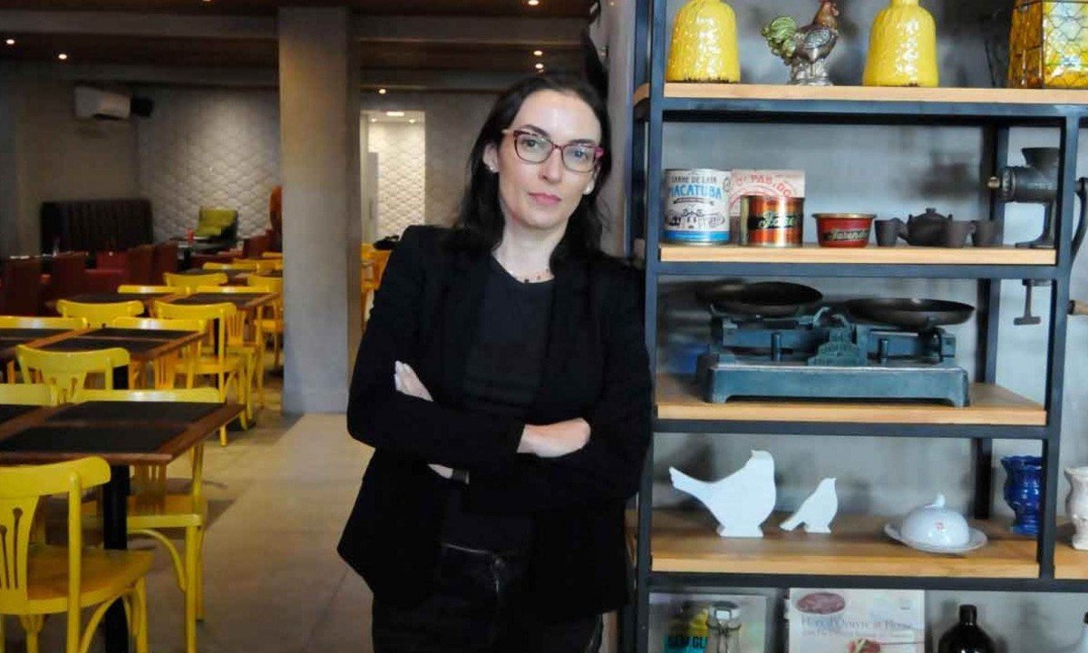  "No quilo, a pessoa pode comer e pagar menos, al&eacute;m de montar o prato da maneira que quiser" - Carolina Moretzsohn Do restaurante Magn&oacute;lia