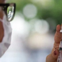 Vacinas contra covid-19 serão atualizadas contra novas variantes -  Tânia Rêgo/Agência Brasil