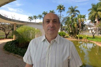 arquiteto e morador da Pampulha, David Prado Machado fala sobre os benefícios e desvantagens de morar no complexo que há 10 anos foi declarado Patrimônio Mundial -  (crédito: Leandro Couri/EM/D.A Press)