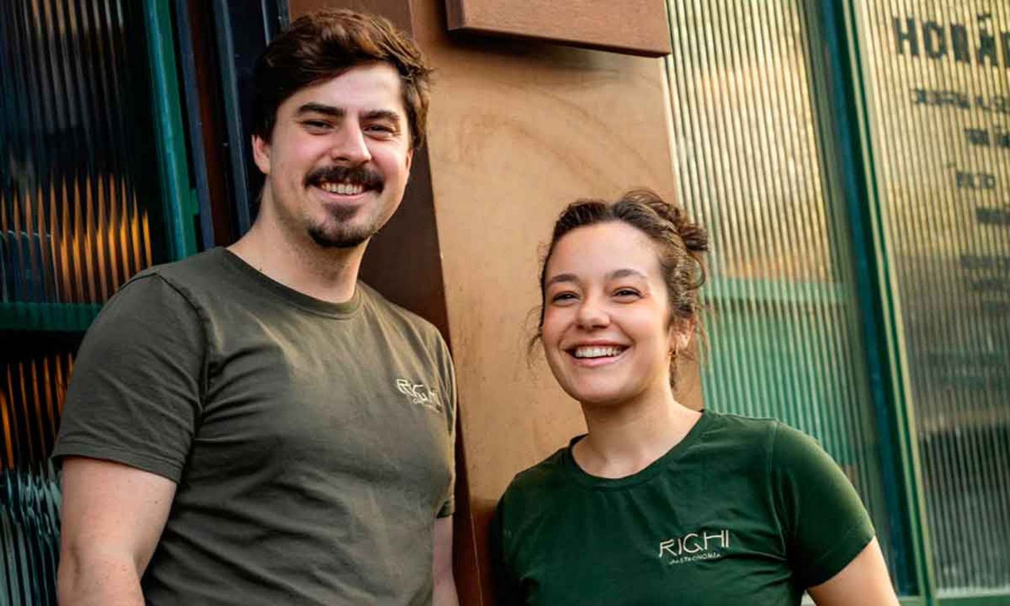 "Em geral, as pessoas comem tudo, mas quem usa a caneta muitas vezes j&aacute; avisa logo no in&iacute;cio o porqu&ecirc; de n&atilde;o fazer isso"  - Guilherme e Yzabella Righi  Chefs e donos do Righi Gastronomia