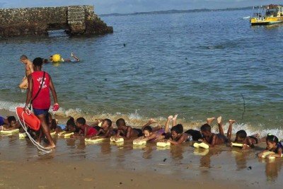 Segundo a Sobrasa, entre as crianças de 1 a 4 anos de idade, o afogamento é a segunda causa de morte mais frequente -  (crédito: Antonio Cruz/Agência Brasil)