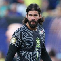 Alisson se pronuncia após eliminação do Brasil e projeta: ‘Seguimos na busca do hexa’ - No Ataque Internacional