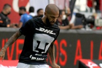 Na prisão eu era mais feliz do que ganhando milhões, diz Daniel Alves em pregação