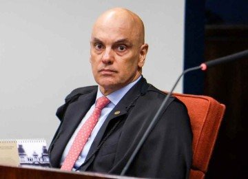 Decisão de Alexandre de Mores pode beneficiar campanha eleitoral de Flávio Bolsonaro

 -  (crédito: SERGIO LIMA/AFP)