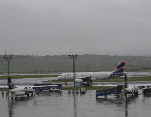 O voo LA3039, operado por um Airbus A320, decolou às 9h39 - (crédito: Gladyston Rodrigues/EM/D.A Press - Imagem de arquivo) O voo LA3039, operado por um Airbus A320, decolou às 9h39 - (crédito: Gladyston Rodrigues/EM/D.A Press - Imagem de arquivo)