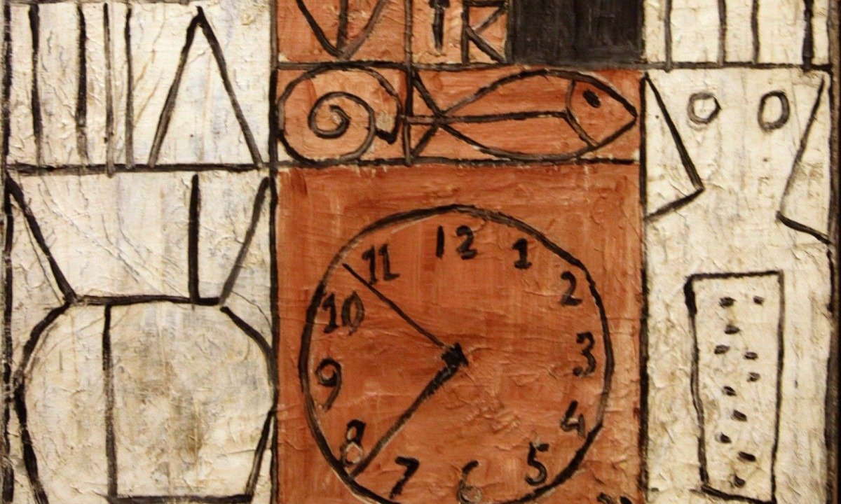 Detalhe de obra de Joaquin Torres Garcia, em tons marrons, pretos e brancos, re&uacute;ne desenhos de rel&oacute;gio, vasos e peixes 