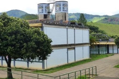 Escola Municipal Cívico-Militar Três Marias, em São João Nepomuceno -  (crédito: Prefeitura de São João Nepomuceno/Márcio Sabones)