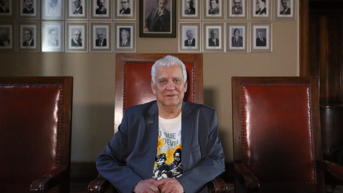 M&aacute;rcio Borges, o novo imortal da AML, reflete sobre sua carreira e inspira&ccedil;&otilde;es em seu discurso de posse na academia -  (crédito: Edesio Ferreira/EM/D.A.Press)