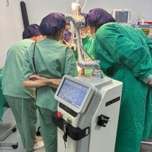 Laser de CO2 na cirurgia de blefaroplastia - DINO