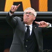 Pela renúncia do presidente da CBF e o fim das Federações - Pedro UGARTE / AFP
