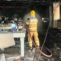 Incêndio destrói loja da Magazine Luiza no Sul de Minas - CBMMG/Divulga&ccedil;&atilde;o