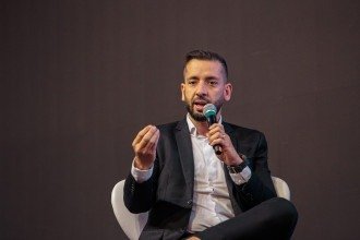 Soberania de dados em IA: o que segurança de nível bancário significa na prática
