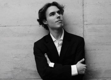 Mateus Fonseca vai interpretar programa que reúne os compositores Renato de Aguiar, Domenico Scarlatti, Beethoven, Federico Mompou, Chopin e Brahms  -  (crédito: Amandine Favrat/divulgação)