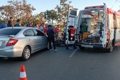 Acidente aconteceu na Avenida Sidney Chaves -  (crédito: CBMMG)