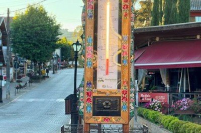 Termômetro na Avenida Monte Verde registrou temperaturas baixas na primeira semana de julho -  (crédito: MOVE/Divulgação)