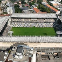 Dívida de R$ 870 milhões, leilão de estádio e fim das atividades: a derrocada de campeão português - No Ataque Internacional