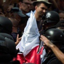 A sombra do ódio - Arquivo