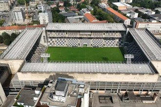 Dívida de R$ 870 milhões, leilão de estádio e fim das atividades: a derrocada de campeão português